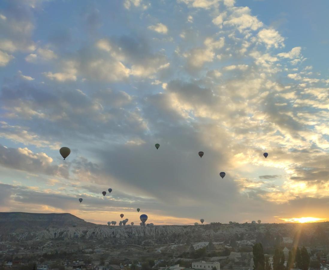 Balloon View Hotel 格雷梅 外观 照片